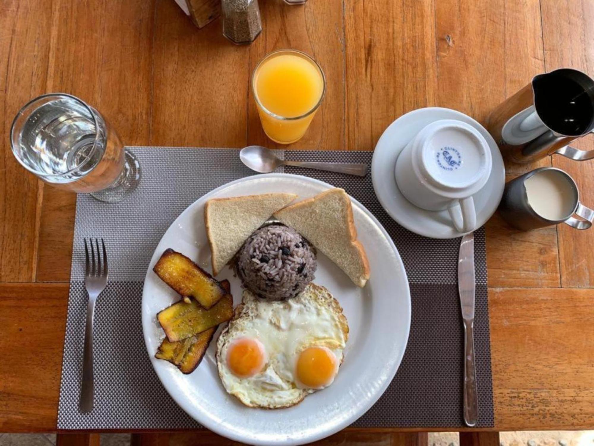 Casa Caletas Boutique Hotel Puerto Coyote ภายนอก รูปภาพ