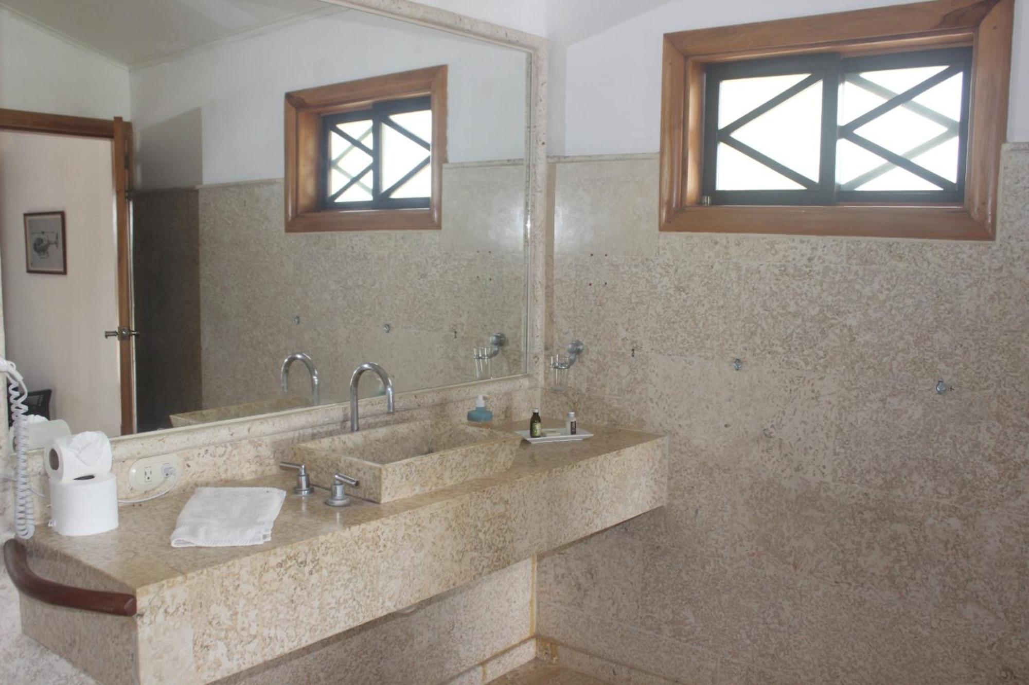 Casa Caletas Boutique Hotel Puerto Coyote ภายนอก รูปภาพ